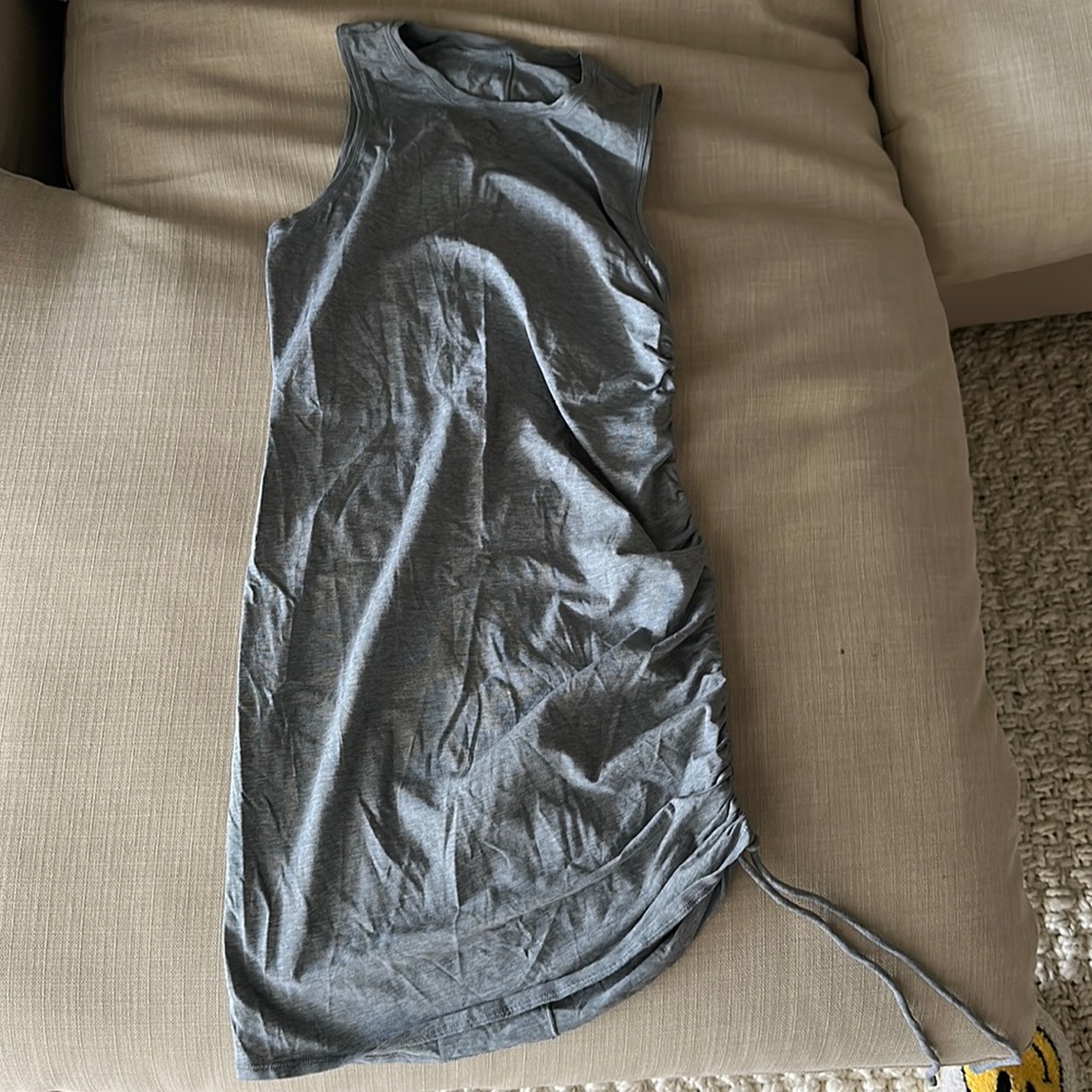 Lululemon dress. Never worn.